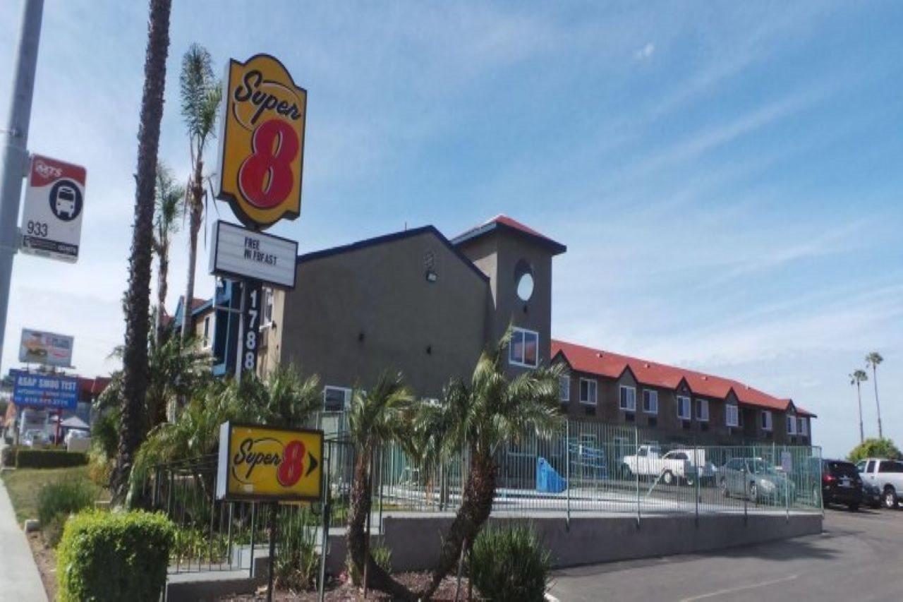 Super 8 By Wyndham San Diego/Imperial Beach 외부 사진