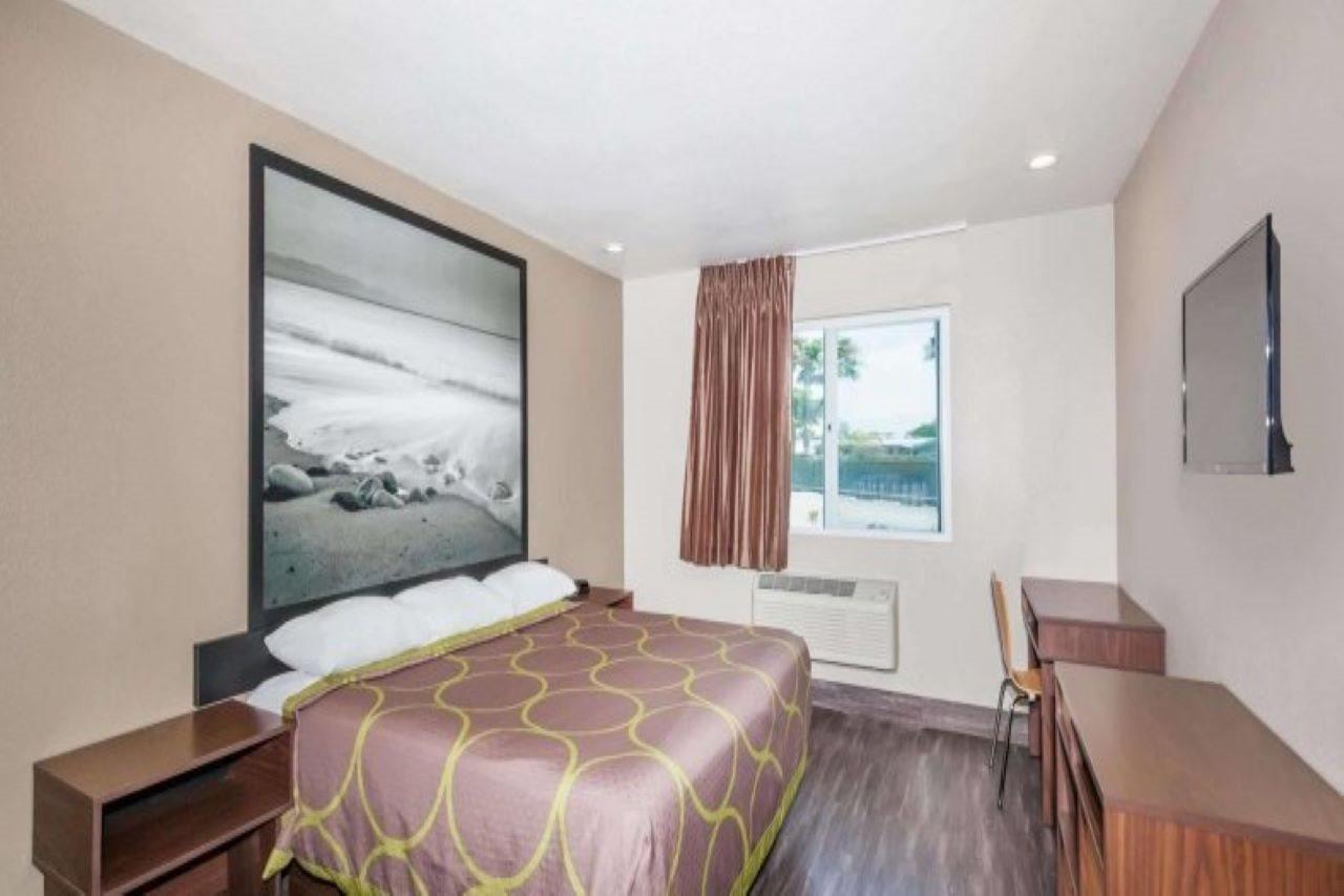 Super 8 By Wyndham San Diego/Imperial Beach 외부 사진