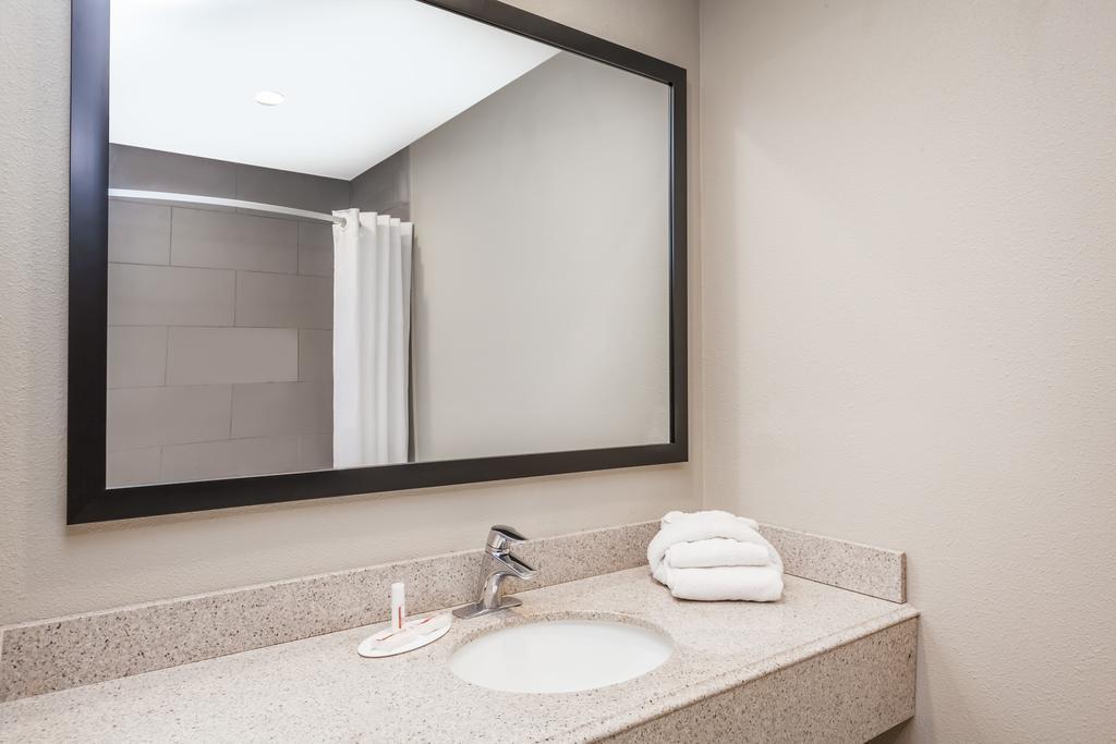 Super 8 By Wyndham San Diego/Imperial Beach 외부 사진