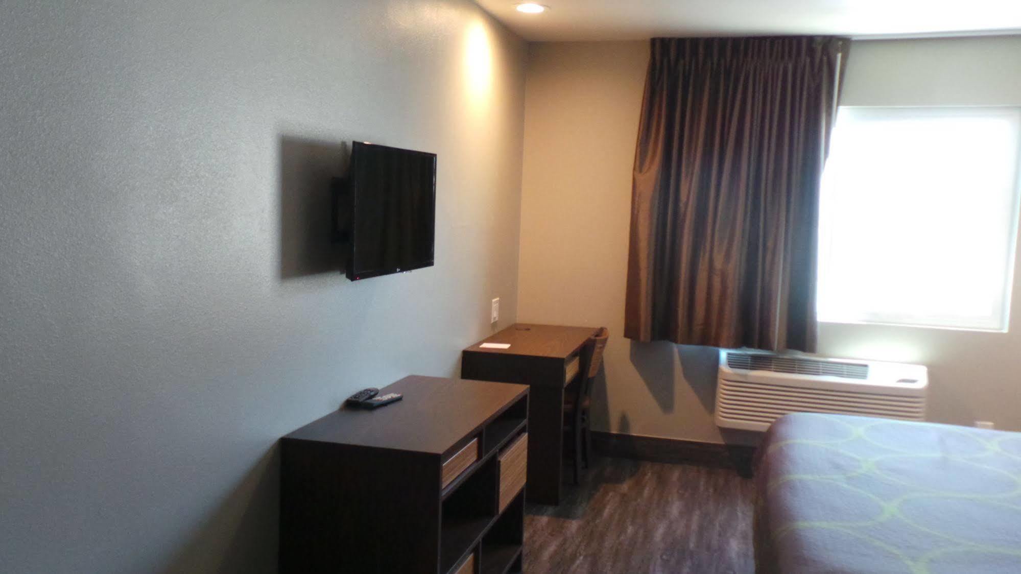 Super 8 By Wyndham San Diego/Imperial Beach 외부 사진