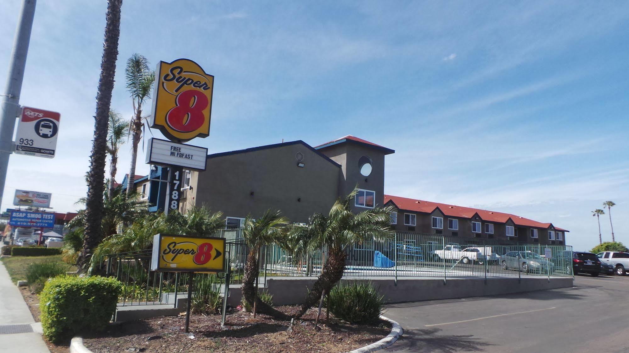 Super 8 By Wyndham San Diego/Imperial Beach 외부 사진